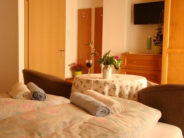 Viragoskert Apartman Hévíz Zimmer foto