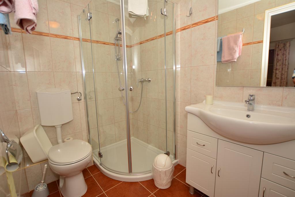 Viragoskert Apartman Hévíz Zimmer foto