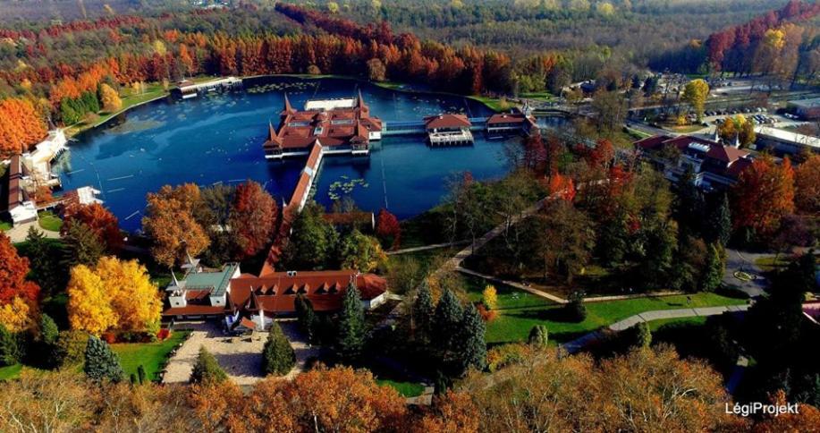Viragoskert Apartman Hévíz Exterior foto